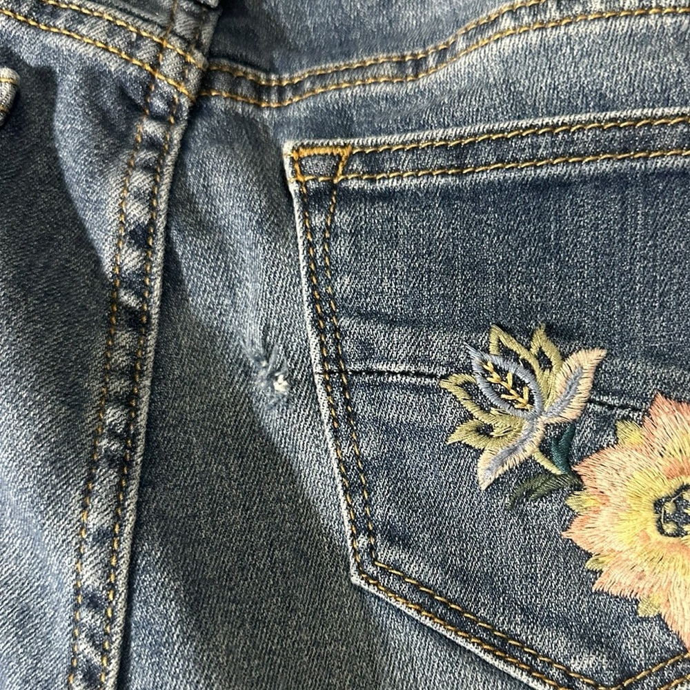 DRIFTWOOD Blue Flare Jeans with Floral Embroidery - Picture 8 of 12